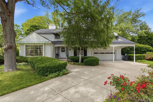 1956 Beverly Blvd, Berkley, MI, 48072-1857 | Card Image