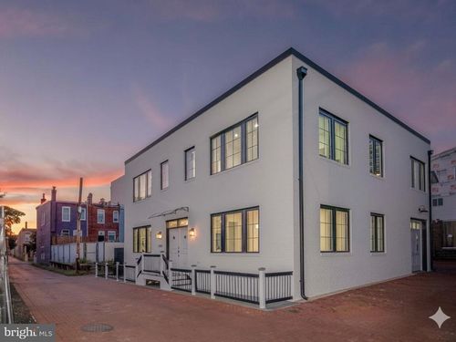 1680 Ebenezer Ct Se, WASHINGTON, DC, 20003-1633 | Card Image