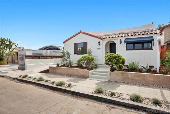 4245 10 Th Ave, House other with 3 bedrooms, 2 bathrooms and 3 parking in San Diego CA | Image 4