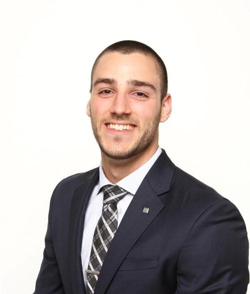 Dominic Lamarre Brunette