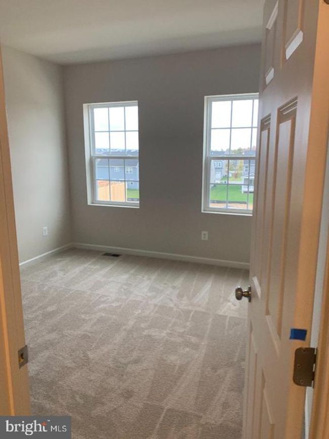 214 Parkland Dr, Townhouse with 4 bedrooms, 4 bathrooms and null parking in STEPHENSON VA | Image 11
