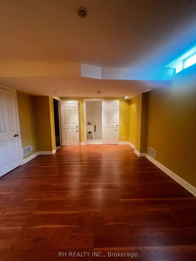 89 Park Place Dr, House attached with 3 bedrooms, 4 bathrooms and 2 parking in Markham ON | Image 16
