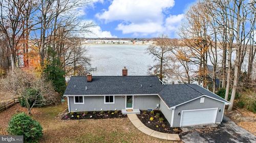 4 Poplar Grove Ave, ABERDEEN, MD, 21001-4389 | Card Image