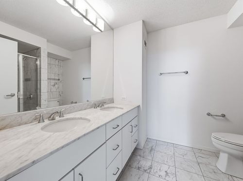 unit-507-9725 Woods Dr, Skokie, IL, 60077-4450 | Card Image