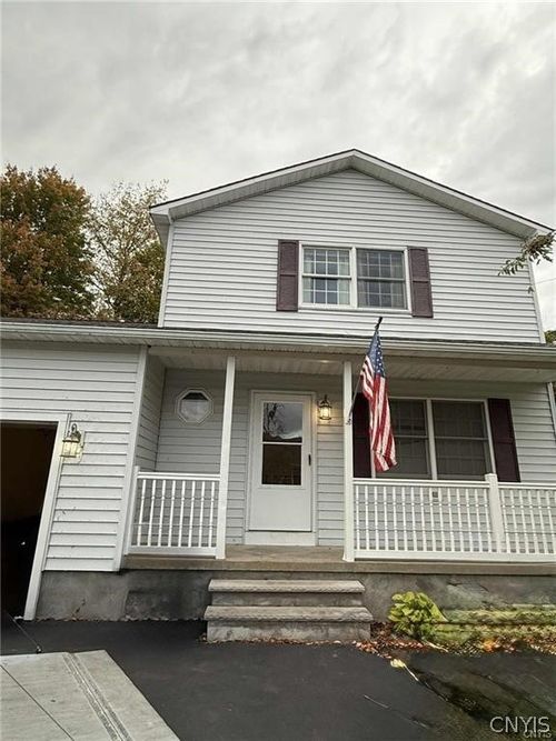 81 Downey Dr, Oswego, NY, 13126-6133 | Card Image