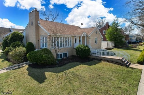 535 Highland Ave, Newark, NJ, 07104-1519 | Card Image