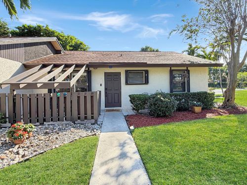 48 Via De Casas Norte, Boynton Beach, FL, 33426-8813 | Card Image