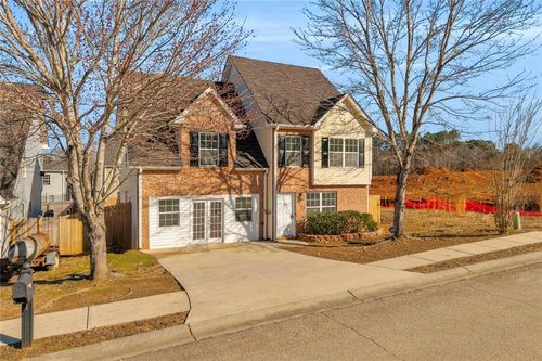 433 Pearl St, Locust Grove, GA, 30248-3697 | Card Image