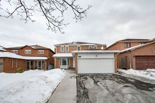 25 Oaklea Blvd, Brampton, ON, L6Y4H7 | Card Image