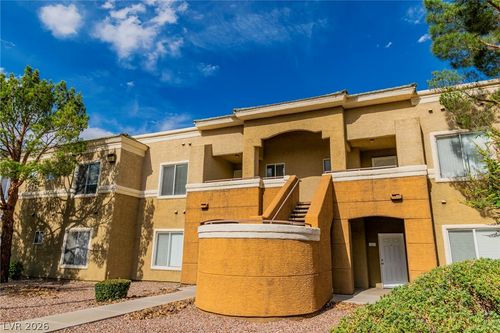 2006-8070 W Russell Rd, Las Vegas, NV, 89113-1549 | Card Image