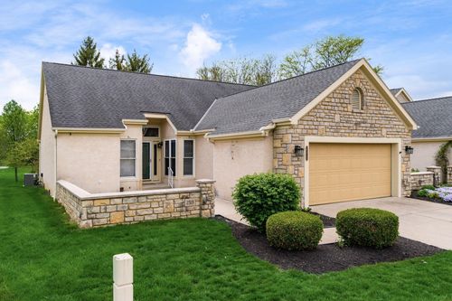 2513 Vililly Cir E, Grove City, OH, 43123-8896 | Card Image