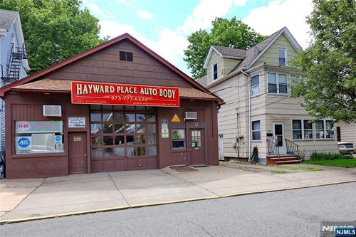 110-106-110 Hayward Pl, Wallington, NJ, 07057-1129 | Card Image