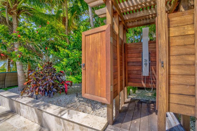 Outdoor Shower | Image 36