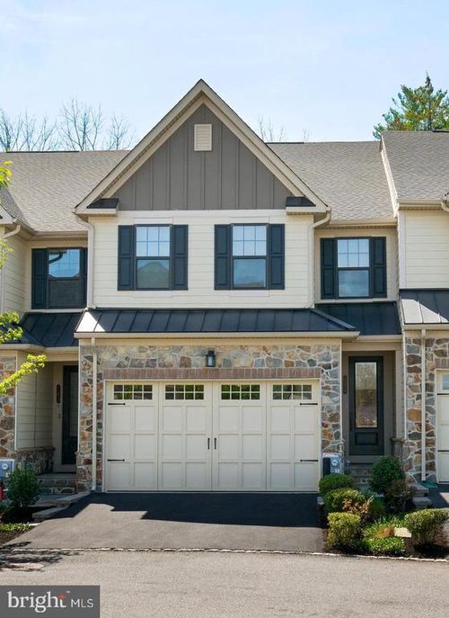 164 Rehoboth Rd, WAYNE, PA, 19087-1049 | Card Image