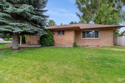 1968 Falls Ave E, Twin Falls, ID, 83301-4225 | Card Image