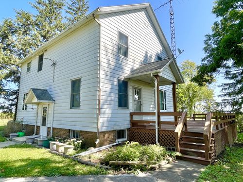 2931 E 10th Rd, Utica, IL, 61373-9655 | Card Image