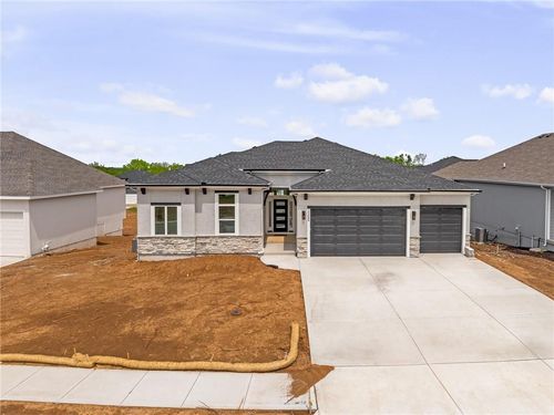 25080 W 141st Ter, Olathe, KS, 66061 | Card Image