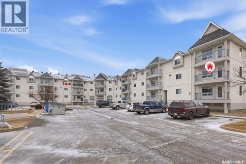 215-934 Heritage View, Saskatoon, SK, S7H5R9 | Card Image