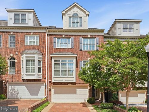 1553 22nd St N, ARLINGTON, VA, 22209-1131 | Card Image