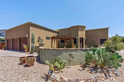 4544 N Camino Real, Tucson, AZ, 85718 | Card Image