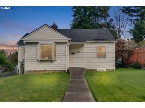 3556 Ne 112th Ave, Portland, OR, 97220 | Card Image