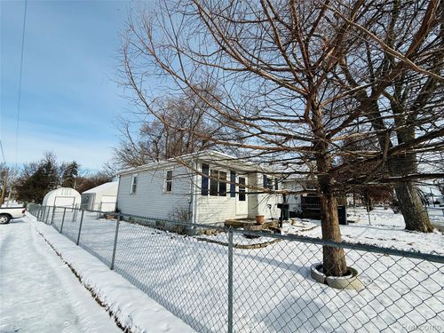 3530 Arlene Ave, Flint, MI, 48503-3298 | Card Image