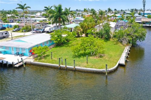 2549 Cay Cv, MATLACHA, FL, 33993-9734 | Card Image