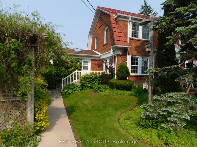 459 Moira St, House other with 4 bedrooms, 3 bathrooms and 3 parking in Tweed ON | Image 4