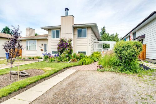 140 Cosgrove Crescent, Red Deer, AB, T4P2W5 | Card Image