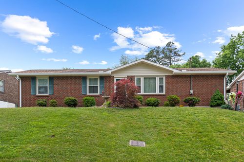 1517 Gasser Dr, Antioch, TN, 37013-2615 | Card Image