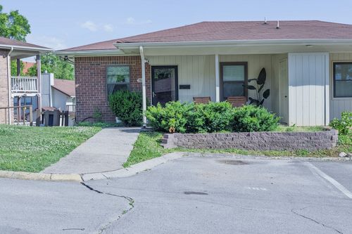 382 Deer Lake Dr, Nashville, TN, 37221-2110 | Card Image