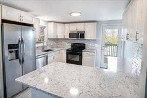 12 Erie Ave, Worcester, MA, 01605-1659 | Card Image