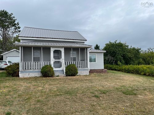 607 Highway 2, Lower Five Islands, NS, B0M1N0 | Card Image