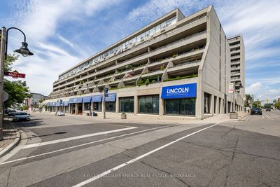 635 - 50 Richmond St E, Condo with 3 bedrooms, 2 bathrooms and 1 parking in Oshawa ON | Image 2