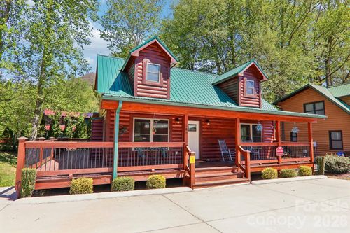 589 Panoramic Loop, Maggie Valley, NC, 28751-6500 | Card Image