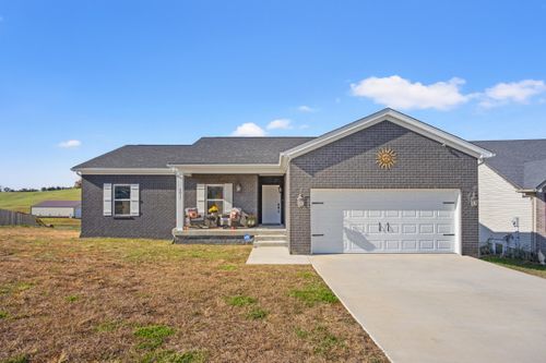 3011 Thorntree Ln, Lawrenceburg, KY, 40342-9290 | Card Image