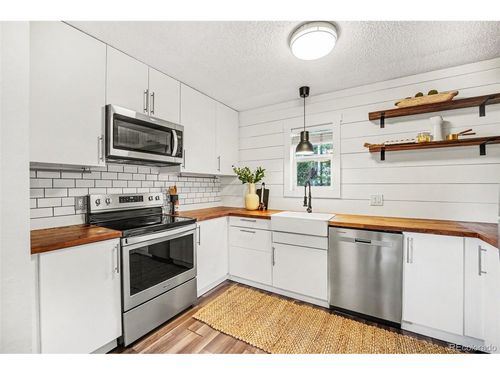 1-5700 W 28th Ave, Wheat Ridge, CO, 80214-8451 | Card Image