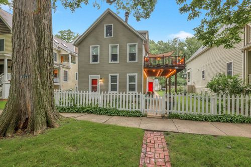 1-2123 Wesley Ave, Evanston, IL, 60201-2645 | Card Image