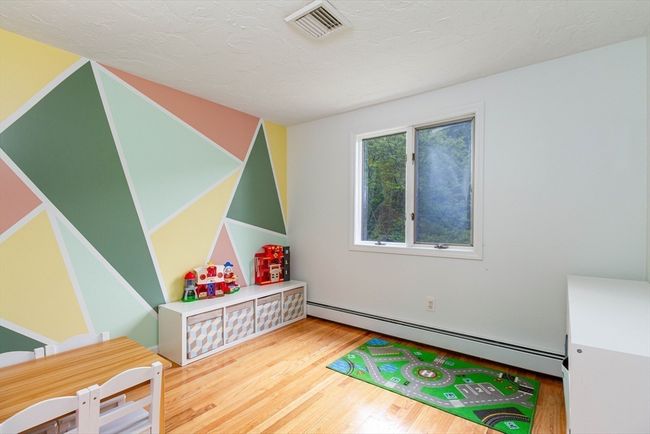 10 Longmeadow Ln, House other with 4 bedrooms, 2 bathrooms and 5 parking in Medway MA | Image 22