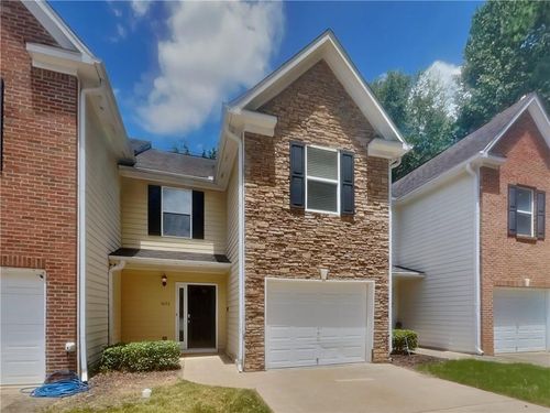 6692 Villa Ct, Lithonia, GA, 30038-2468 | Card Image