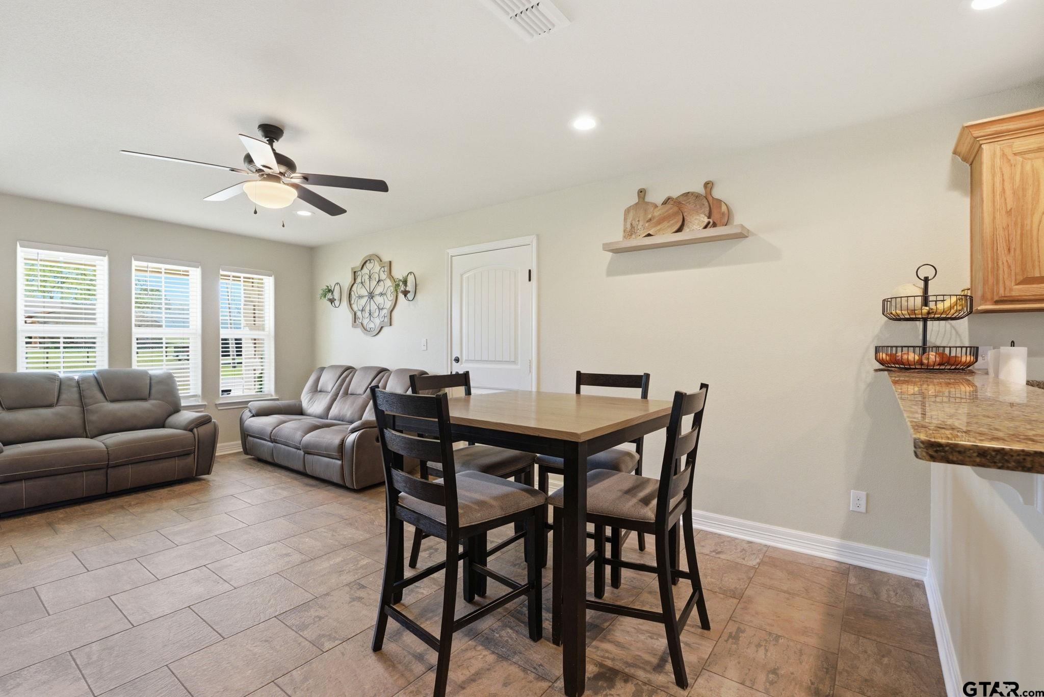 Residential in Lindale 4