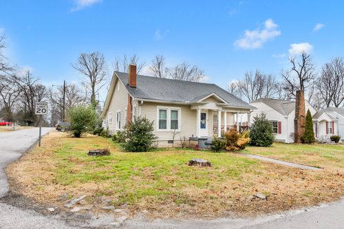 128 W Jackson St, Gallatin, TN, 37066-2202 | Card Image