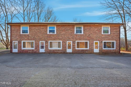 207 Diagonal Ave Ne, Coeburn, VA, 24230-4010 | Card Image