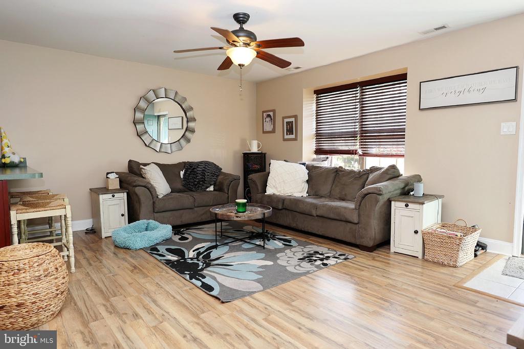 Residential Lease in BLACKWOOD 5