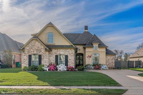 610 Glenshire Dr, Bossier City, LA, 71111-2552 | Card Image