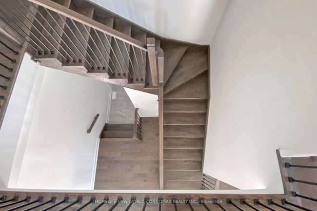 231 Sikura Cir, House other with 6 bedrooms, 5 bathrooms and 4 parking in Aurora ON | Image 9