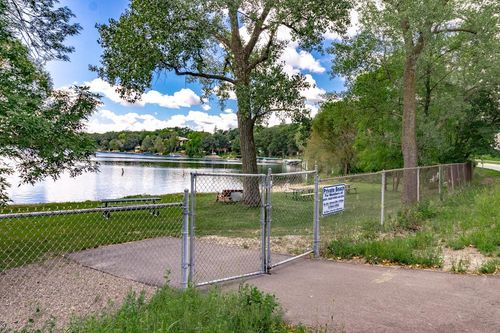 815-3431 Kent St, Shoreview, MN, 55126-4027 | Card Image