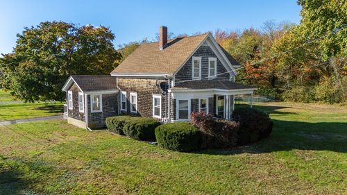 194 Hortonville Rd, Swansea, MA, 02777-3660 | Card Image