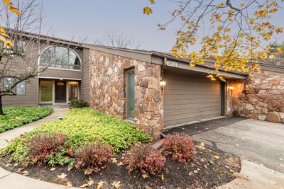 D - 345 N Elm Grove Road, Condo with 3 bedrooms, 2 bathrooms and null parking in Brookfield WI | Image 1