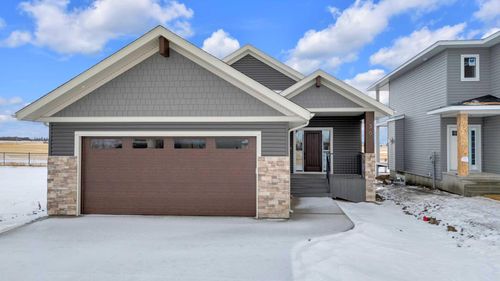 59 Iverson Close, Red Deer, AB, T4R | Card Image